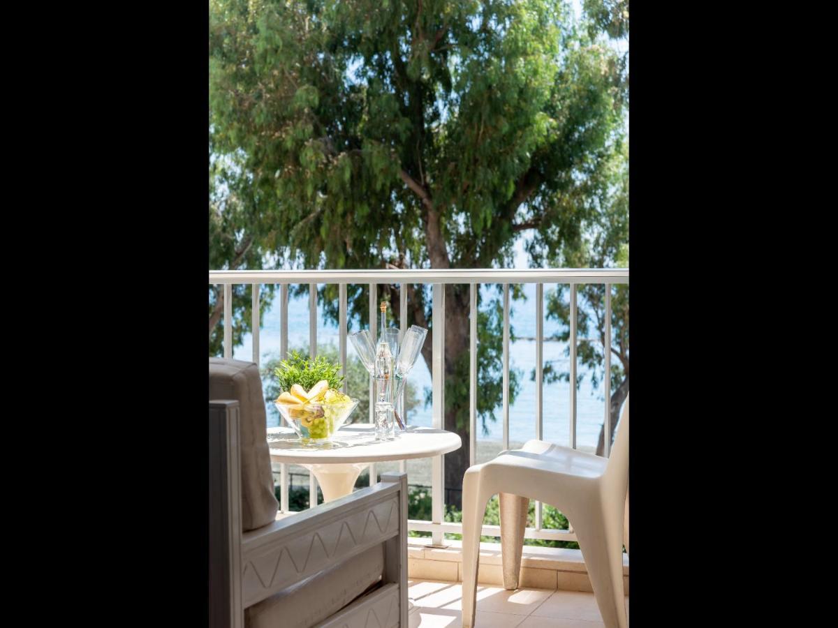 Myria Court Apartment Лимасол Екстериор снимка